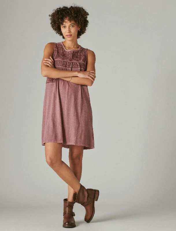 Lucky Brand Women's Embroidered Sleevless Knit Mini Dress Trendy A-Line Mini Dress